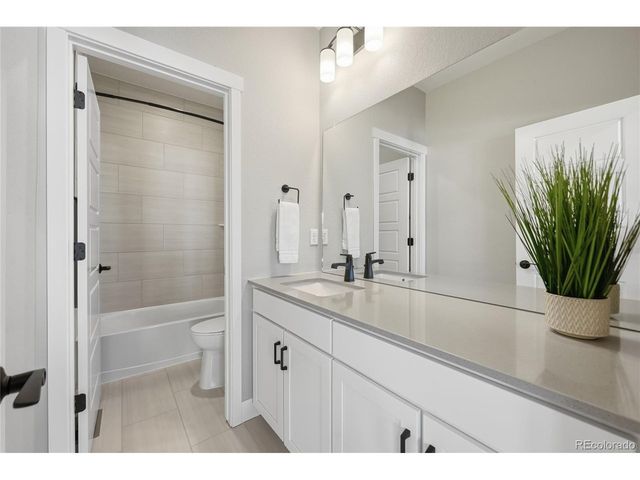 7039 Homeplace St, Castle Rock, CO 80108