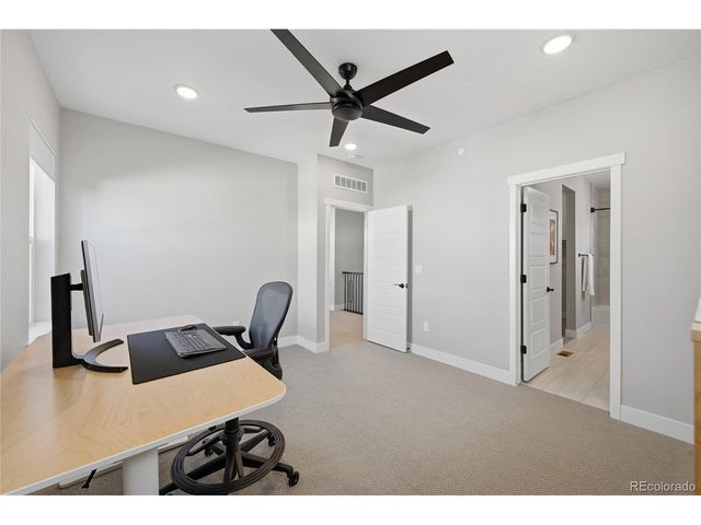 7039 Homeplace St, Castle Rock, CO 80108