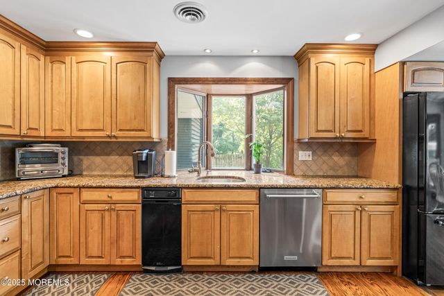 1886 New Hampshire Avenue, Toms River, NJ 08755