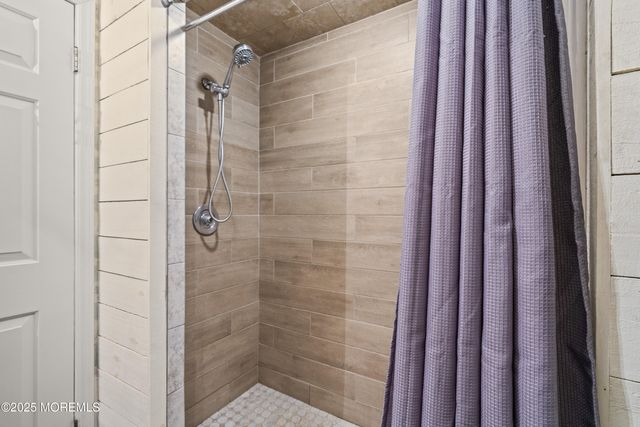 1886 New Hampshire Avenue, Toms River, NJ 08755