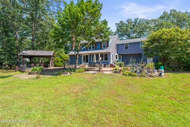 1886 New Hampshire Avenue, Toms River, NJ 08755