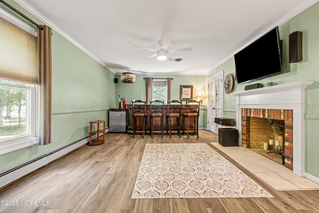 1886 New Hampshire Avenue, Toms River, NJ 08755