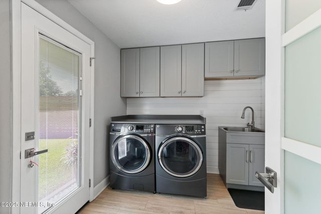 2205 GABRIEL Drive, Orange Park, FL 32073