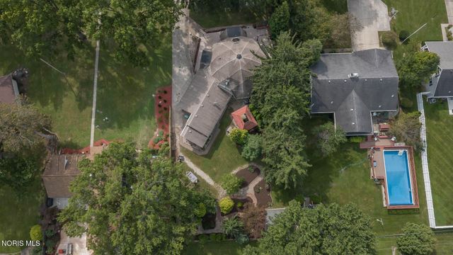 624 Marilyn Drive, Rossford, OH 43460