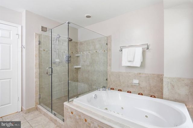 8108 LITTLE RIDGE LN, Fairfax Station, VA 22039