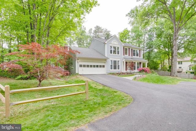 8108 LITTLE RIDGE LN, Fairfax Station, VA 22039