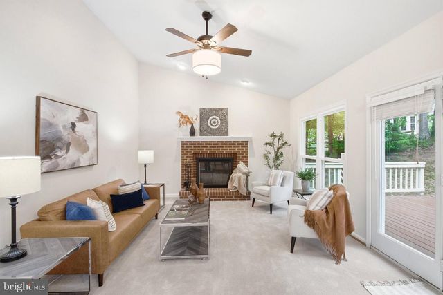 8108 LITTLE RIDGE LN, Fairfax Station, VA 22039