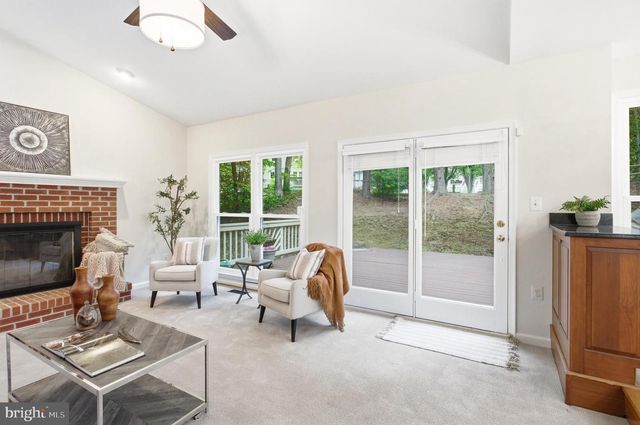 8108 LITTLE RIDGE LN, Fairfax Station, VA 22039