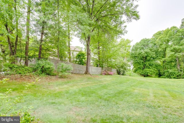 8108 LITTLE RIDGE LN, Fairfax Station, VA 22039