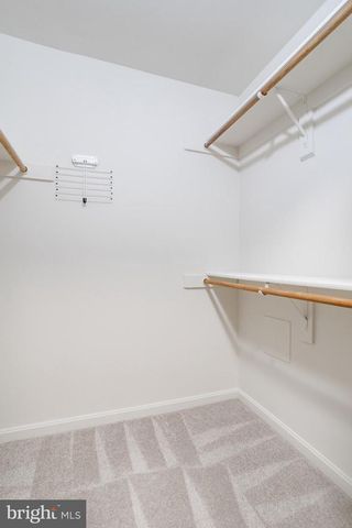 8108 LITTLE RIDGE LN, Fairfax Station, VA 22039