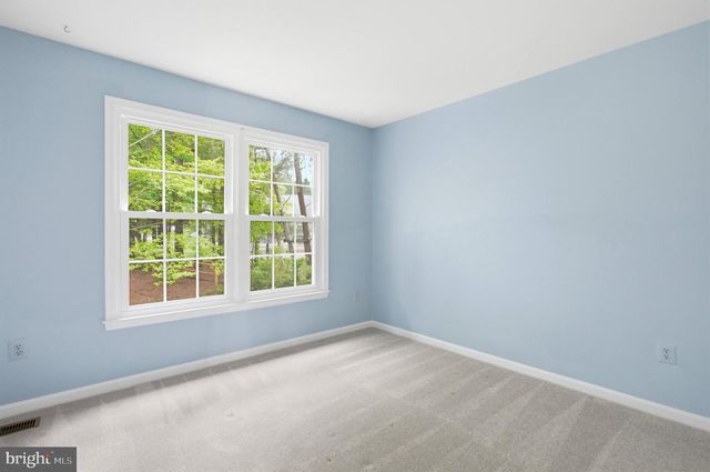 8108 LITTLE RIDGE LN, Fairfax Station, VA 22039