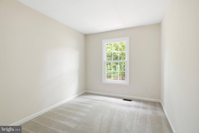 8108 LITTLE RIDGE LN, Fairfax Station, VA 22039