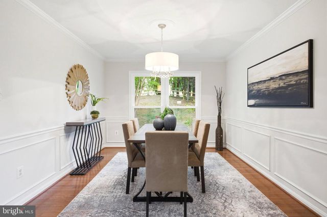8108 LITTLE RIDGE LN, Fairfax Station, VA 22039