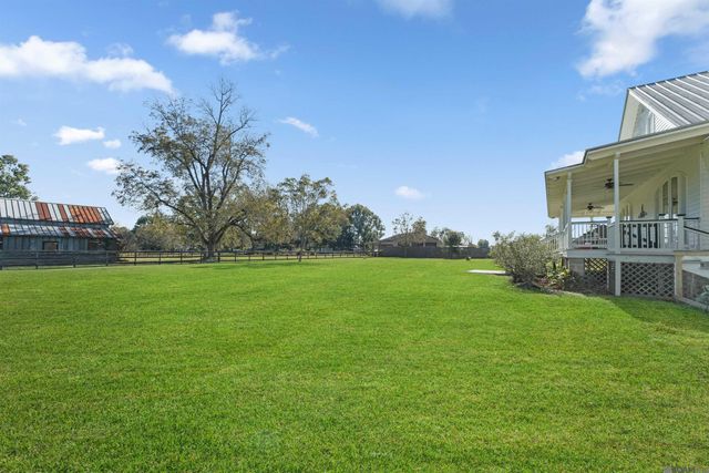 23324 Portwood Ln, Zachary, LA 70791