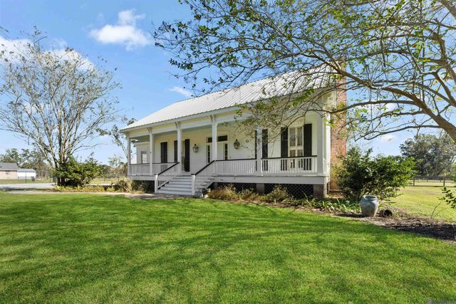 23324 Portwood Ln, Zachary, LA 70791