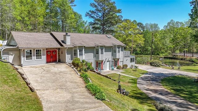 27 Hughes Road, Hiram, GA 30141