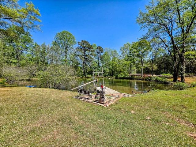 27 Hughes Road, Hiram, GA 30141