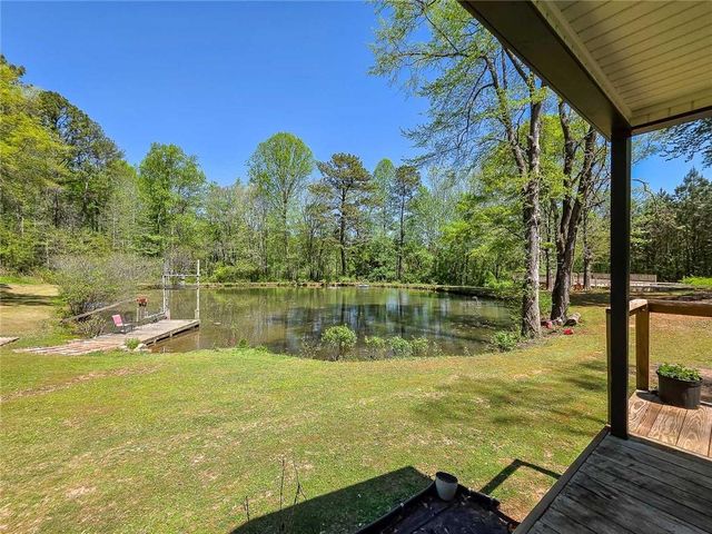 27 Hughes Road, Hiram, GA 30141