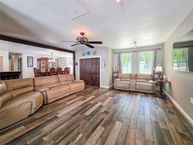 27 Hughes Road, Hiram, GA 30141