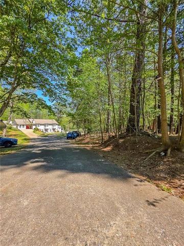 27 Hughes Road, Hiram, GA 30141
