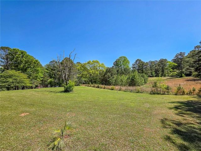27 Hughes Road, Hiram, GA 30141