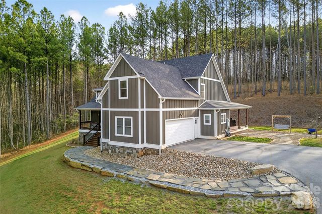201 Wright Road, Marion, NC 28752