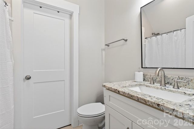 201 Wright Road, Marion, NC 28752