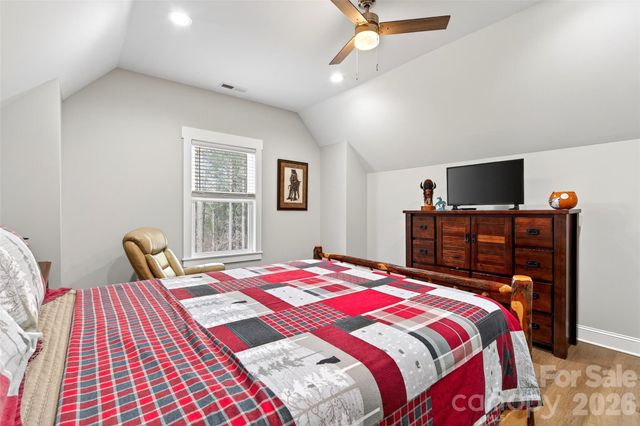 201 Wright Road, Marion, NC 28752