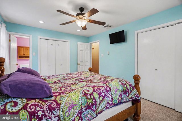 90 EAGLE LN, Etters, PA 17319