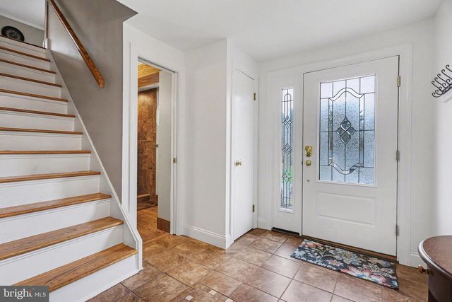 90 EAGLE LN, Etters, PA 17319