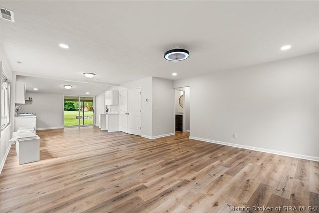 6607 Hibernia Road, Charlestown, IN 47111