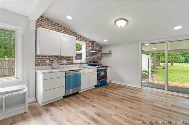 6607 Hibernia Road, Charlestown, IN 47111