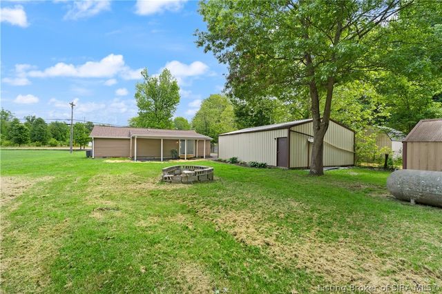6607 Hibernia Road, Charlestown, IN 47111