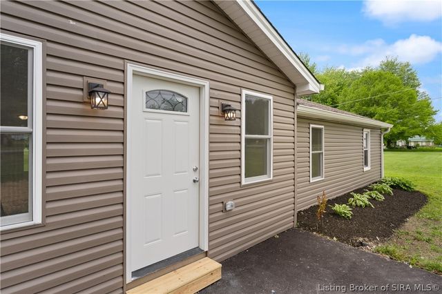 6607 Hibernia Road, Charlestown, IN 47111