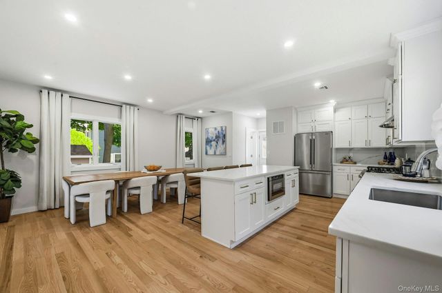 134 Murray Avenue, Port Washington, NY 11050