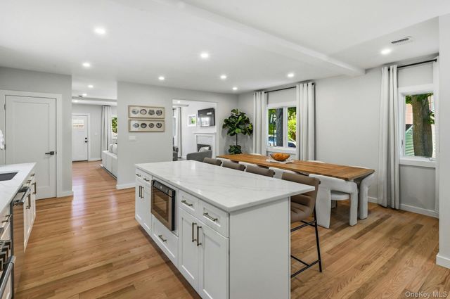 134 Murray Avenue, Port Washington, NY 11050