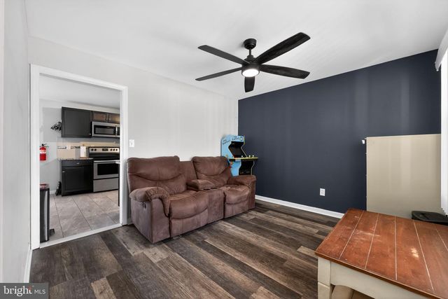 42 PLUMTREE LN, Willingboro, NJ 08046