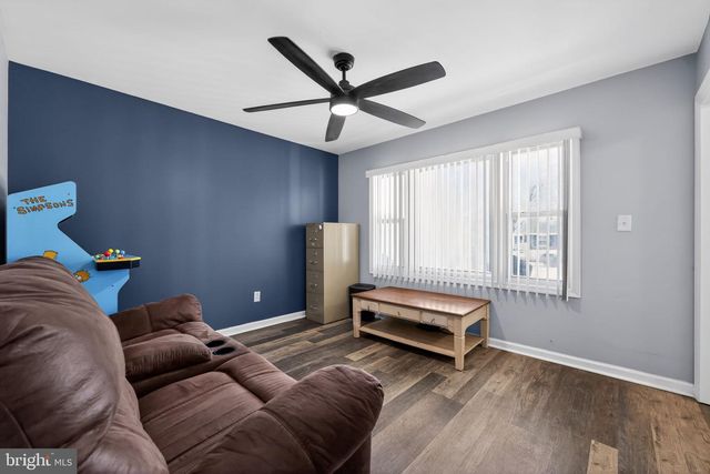 42 PLUMTREE LN, Willingboro, NJ 08046