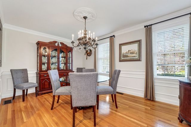 2 Heritage Lane, Saugus, MA 01906