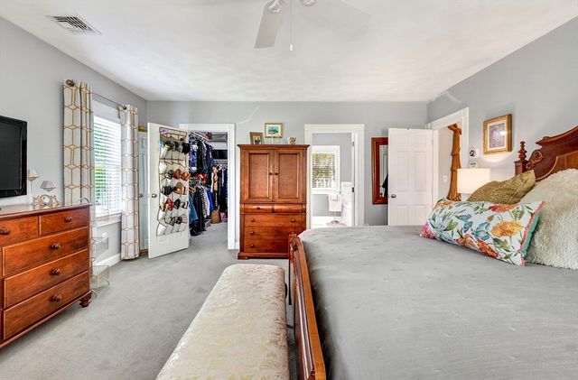2 Heritage Lane, Saugus, MA 01906