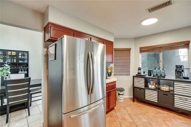 28237 Kane Court, Highland, CA 92346