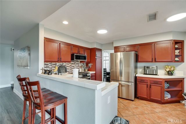 28237 Kane Court, Highland, CA 92346