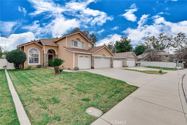 28237 Kane Court, Highland, CA 92346