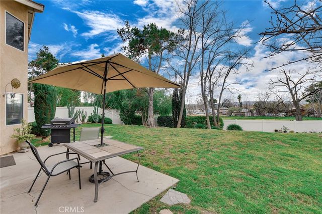 28237 Kane Court, Highland, CA 92346