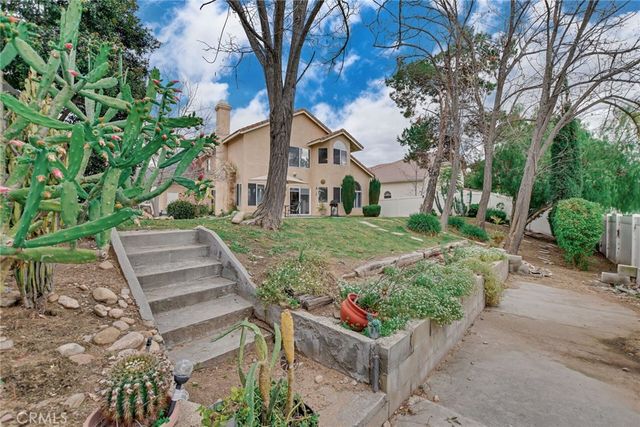 28237 Kane Court, Highland, CA 92346