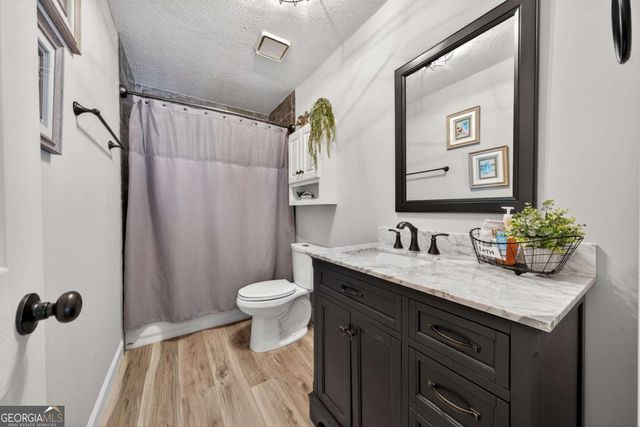 130 W Daylight Drive, Eatonton, GA 31024