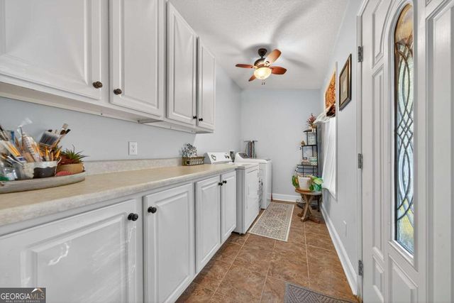 130 W Daylight Drive, Eatonton, GA 31024