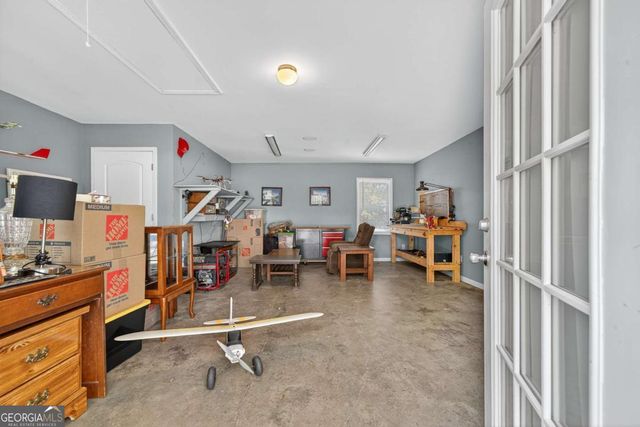 130 W Daylight Drive, Eatonton, GA 31024