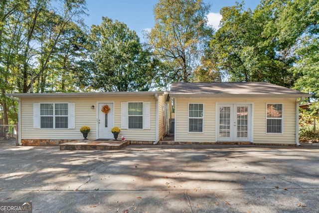 130 W Daylight Drive, Eatonton, GA 31024