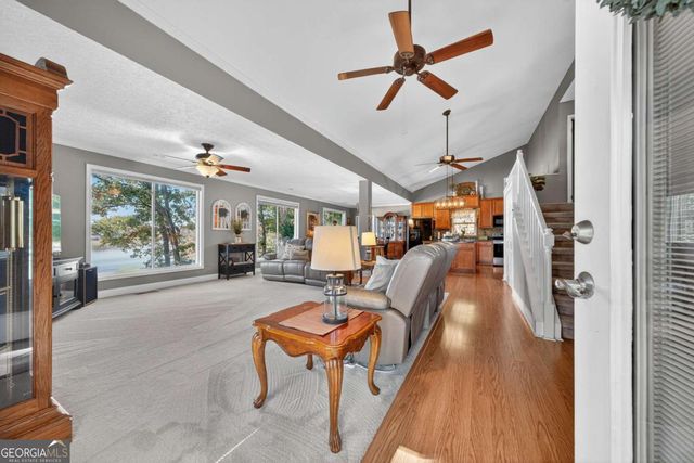 130 W Daylight Drive, Eatonton, GA 31024